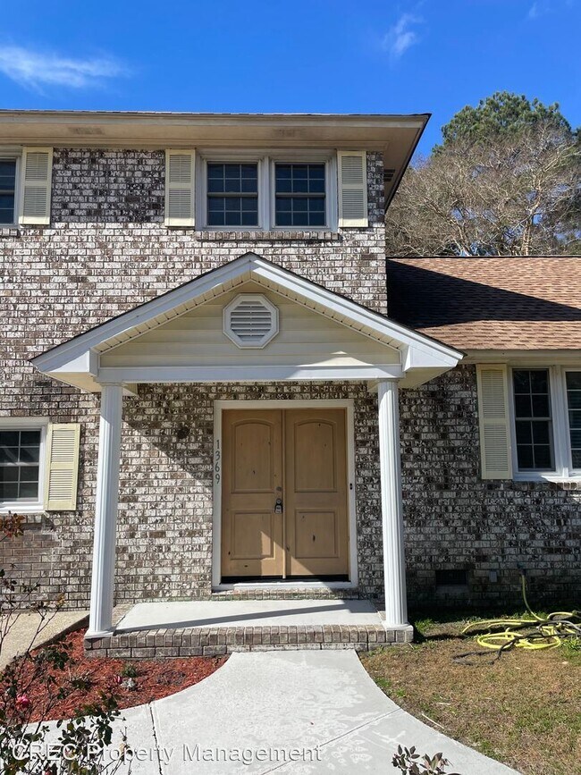 Foto del edificio - 4 br, 2 bath House - 1369 Miles Road