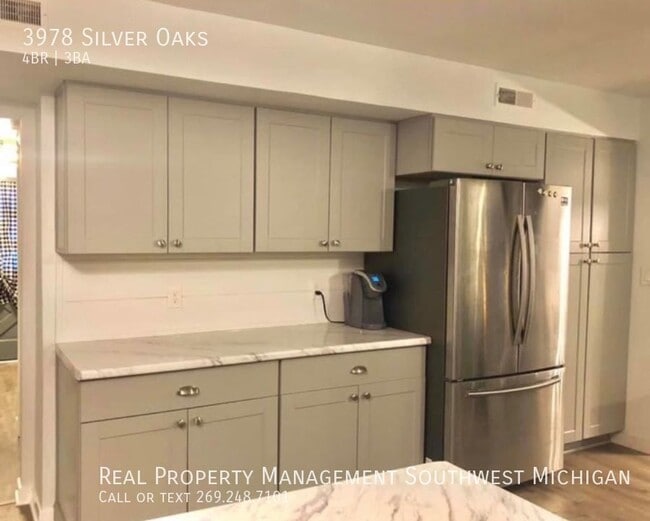 Building Photo - 3978 Silver Oaks Dr