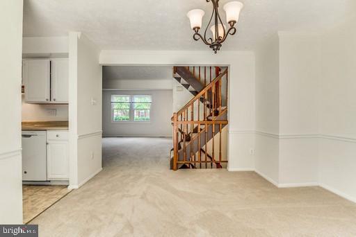 Building Photo - 7317 Glendower Ct