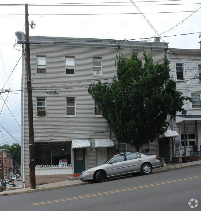400 E Norwegian St Pottsville, PA 17901 Rentals Pottsville, PA