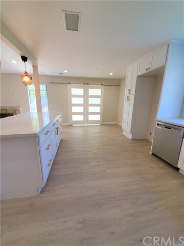 Foto del edificio - 1410 N Glenarbor St