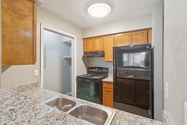 Foto del edificio - Knoll Crest