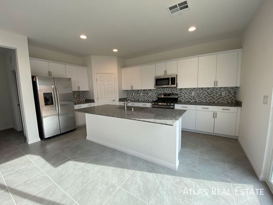 Foto del edificio - 4051 N Atoll Reefs St