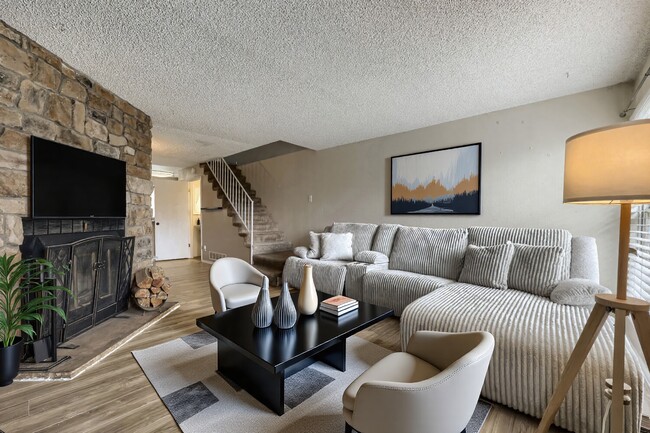 Photo - 14344 E Hawaii Cir Townhome