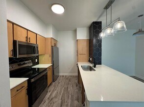 Building Photo - 1201 Grove Blvd