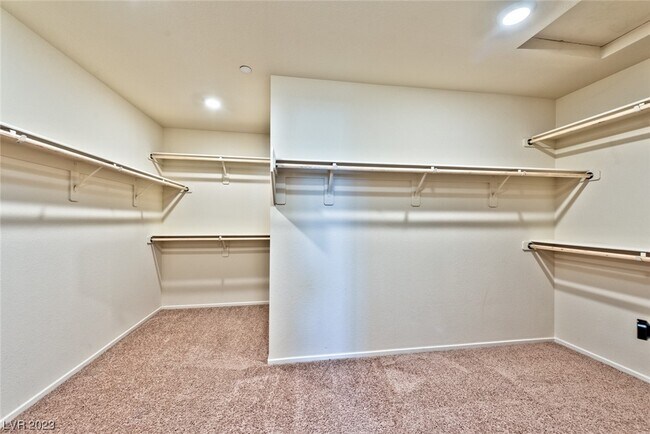 Foto del edificio - 4411 Stardust Moon Ave