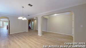 Foto del edificio - 20511 Cliff Park Ln