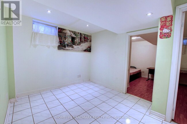 Photo du bâtiment - 10 Whistler Ct