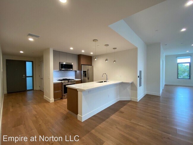 Building Photo - 8017 Norton Ave