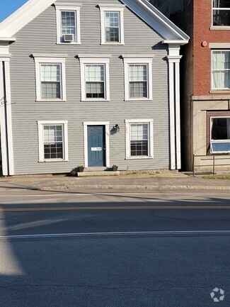 Building Photo - 185 Main St