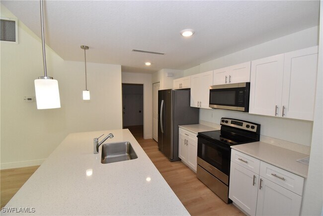 Foto del edificio - 5221 Mojave Ave