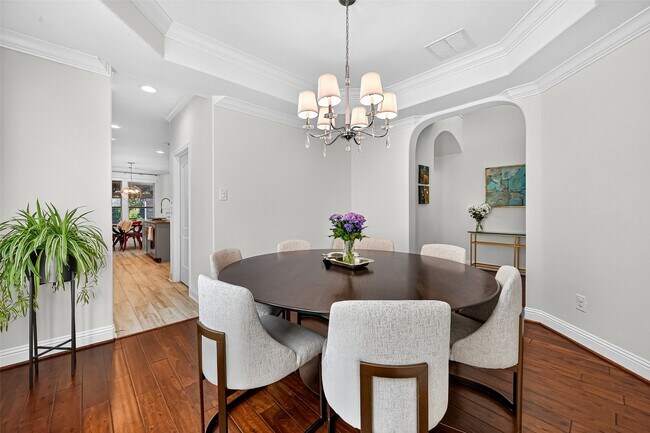 Foto del edificio - 122 Lindenberry Cir