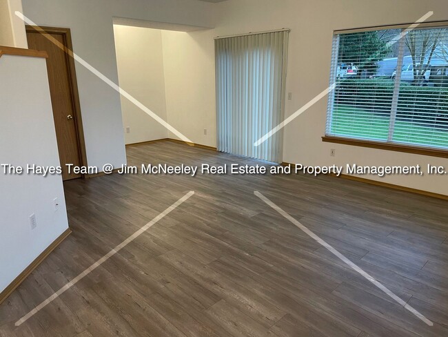 Foto del edificio - 2 br, 2.5 bath House - 619 Hampton Lane