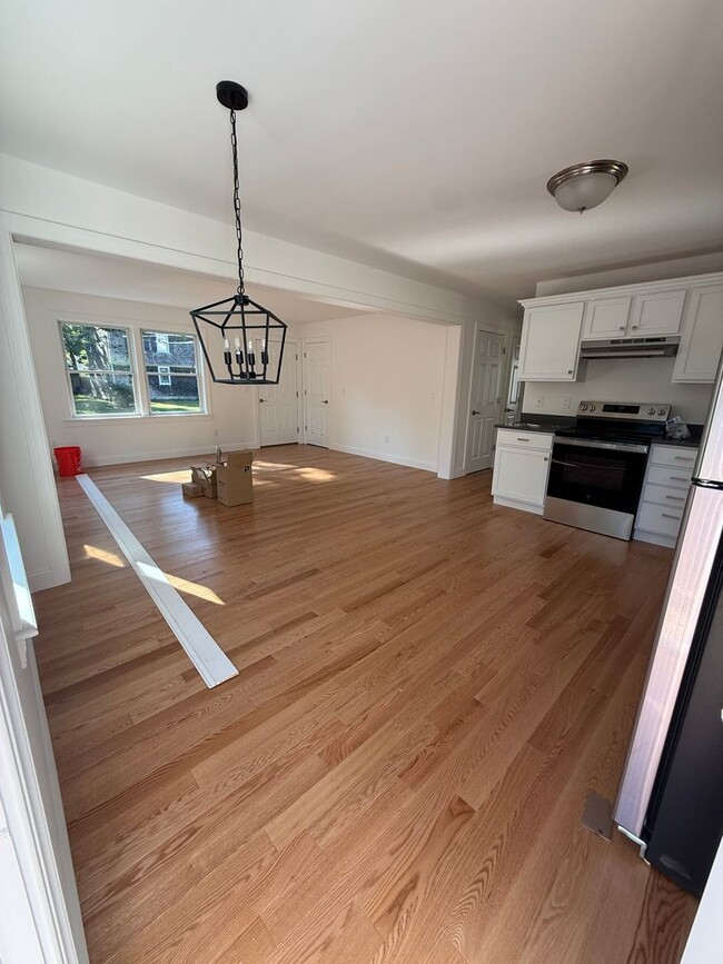 Building Photo - Brand new two bedroom home. Hyannis Ma.