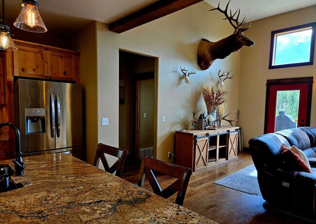 Foto del edificio - 5340 Seabiscuit Dr