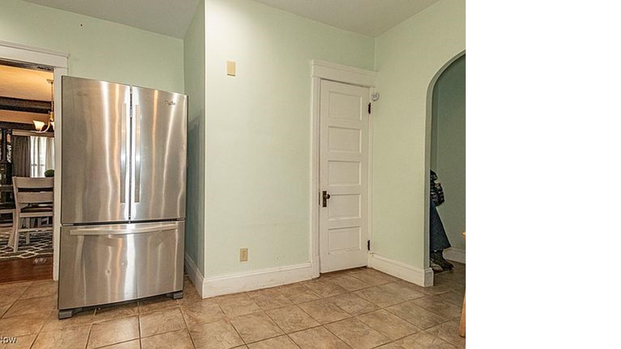 1485 E 106th St Cleveland, OH 44106 – photo 4
