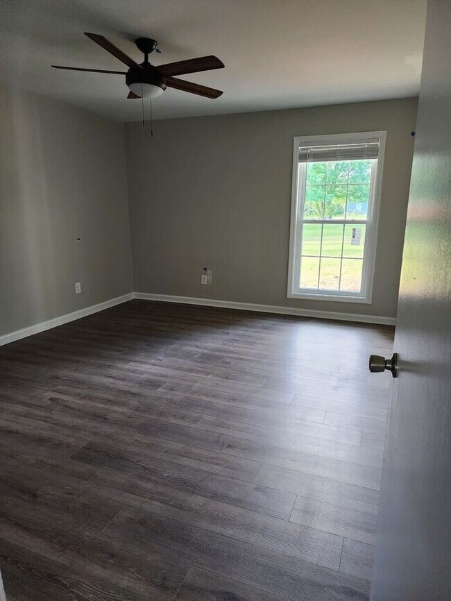 Foto del edificio - 6469 Rockford Drive, Fayetteville