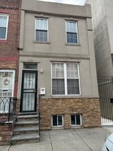 Building Photo - 2445 S Watts St.
