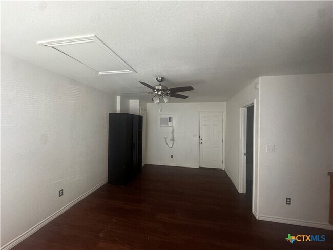 Foto del edificio - 1511 Old Ranch Rd 12
