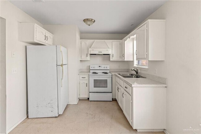 Foto del edificio - 4601 S 24th St