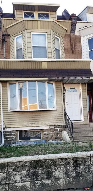 Foto principal - 2028 E Ontario St