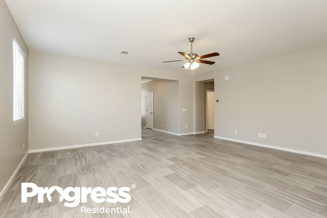 Building Photo - 13242 W Avenida del Rey