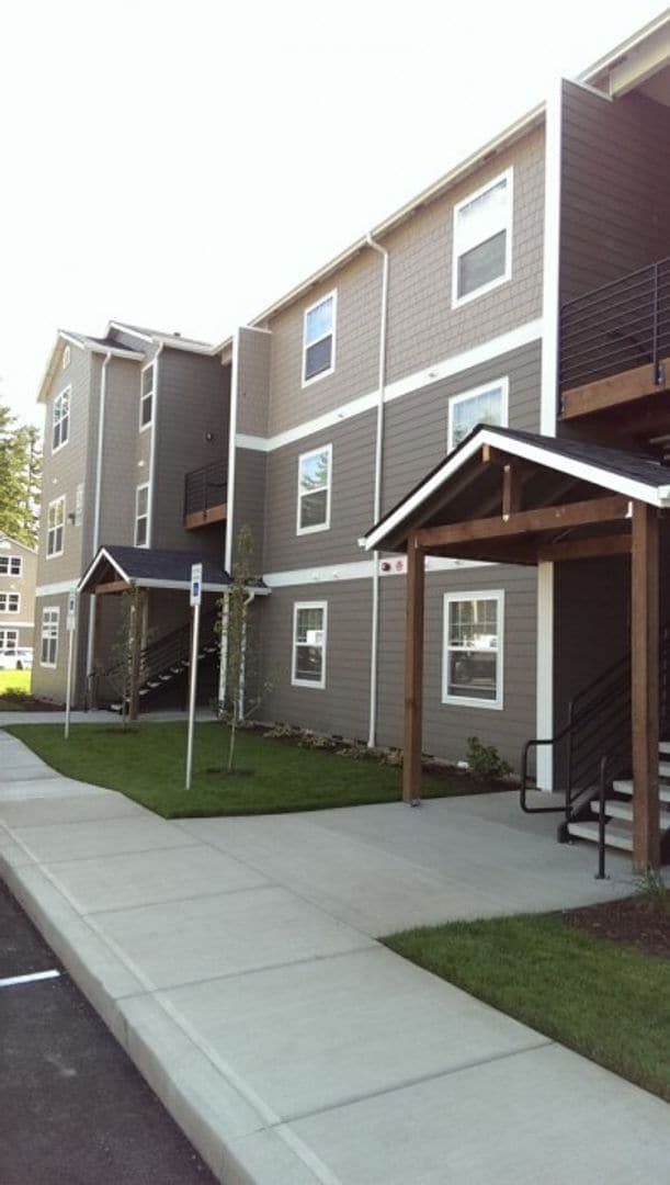 Springbrook Ridge 3355 Fernwood Rd Newberg, OR Apartments for Rent