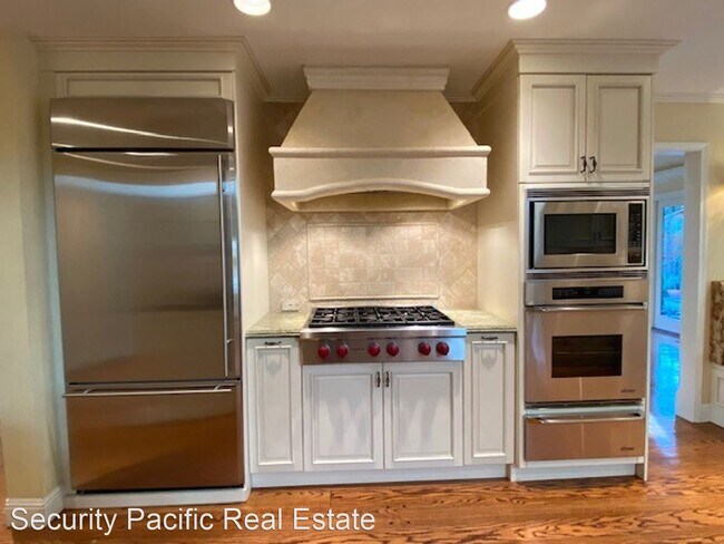 Building Photo - 4 br, 3 bath House - 31 Sugar Pine Ln