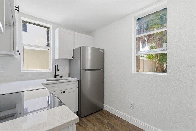 Foto del edificio - 113 145th Ave