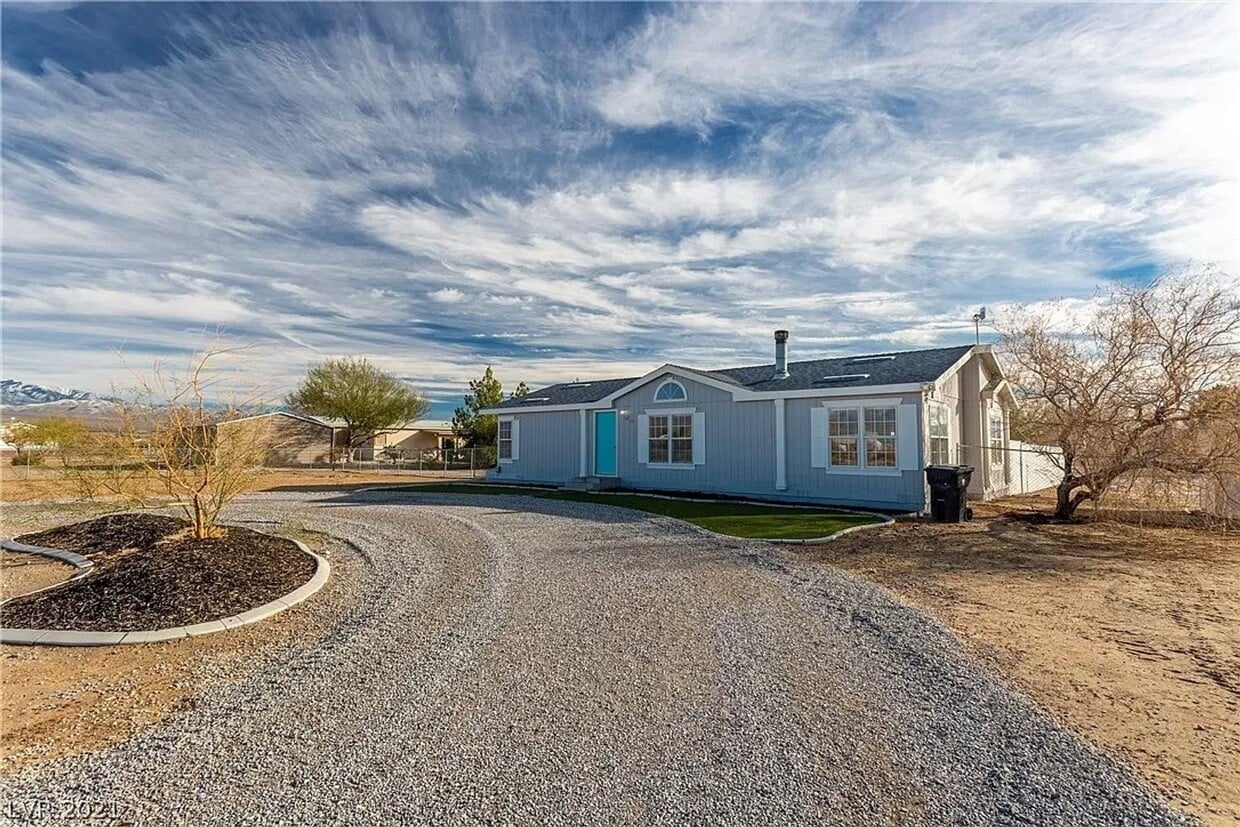 1171 Greta Blvd, Pahrump, NV 89060 House Rental in Pahrump, NV