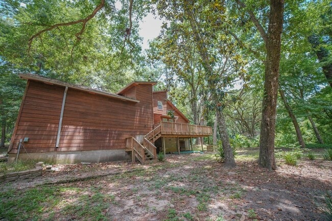 Building Photo - 2020 Cynthia Dr
