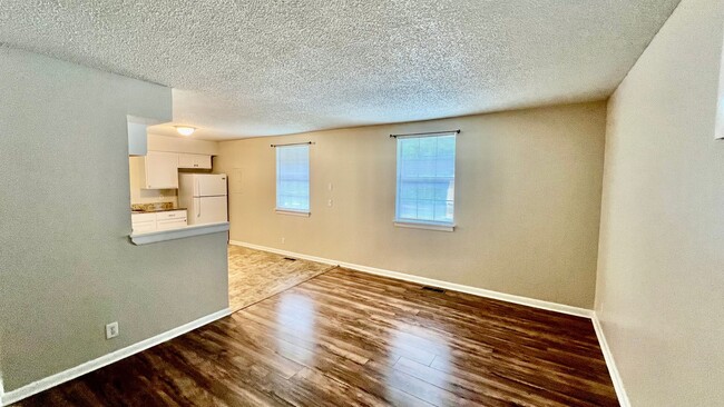 Building Photo - 1314 Tulip Grove Rd