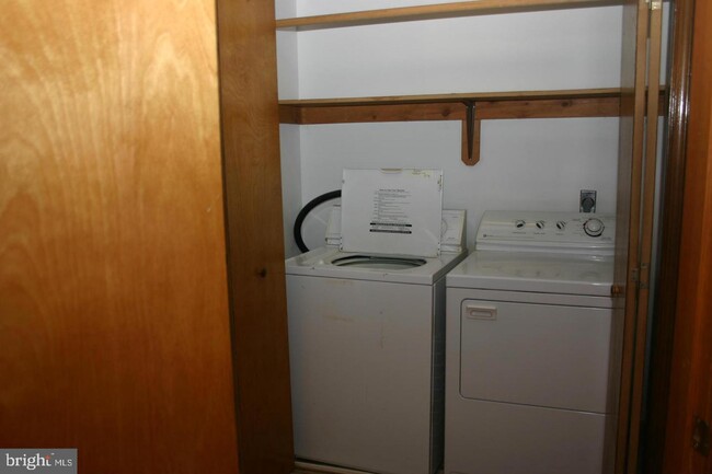 Building Photo - 109 Bay View