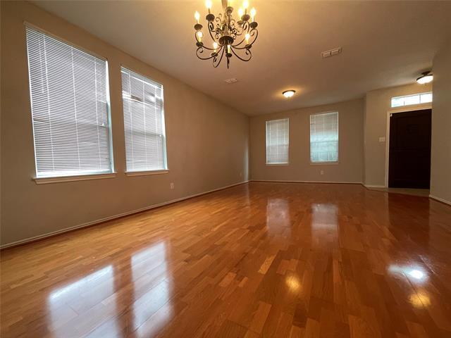 Building Photo - 524 Zachum Dr