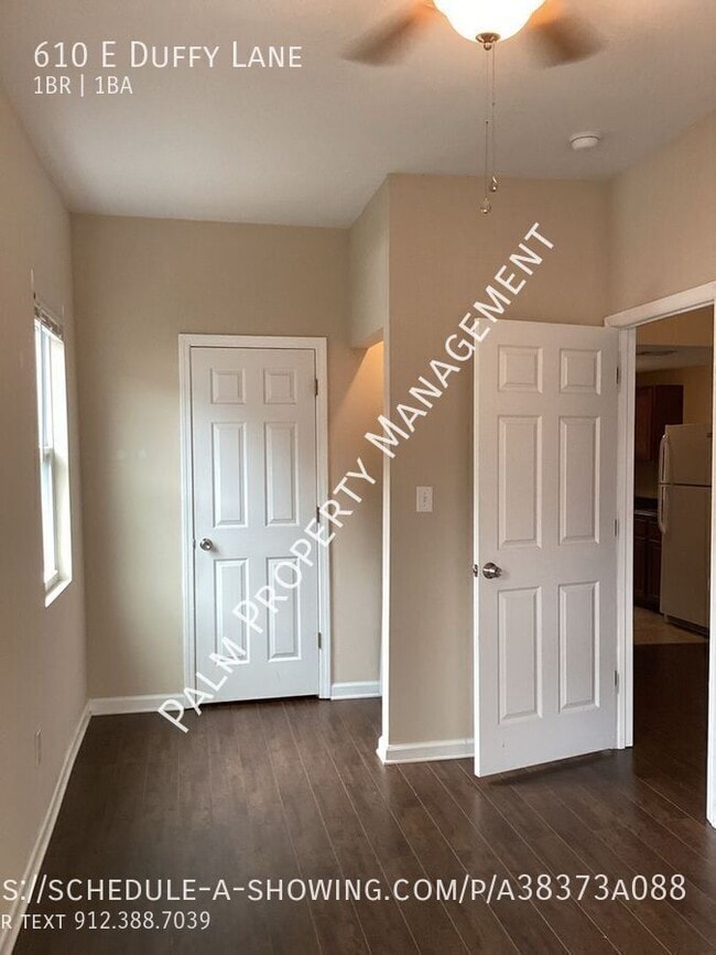 Foto del edificio - 610 E Duffy Ln