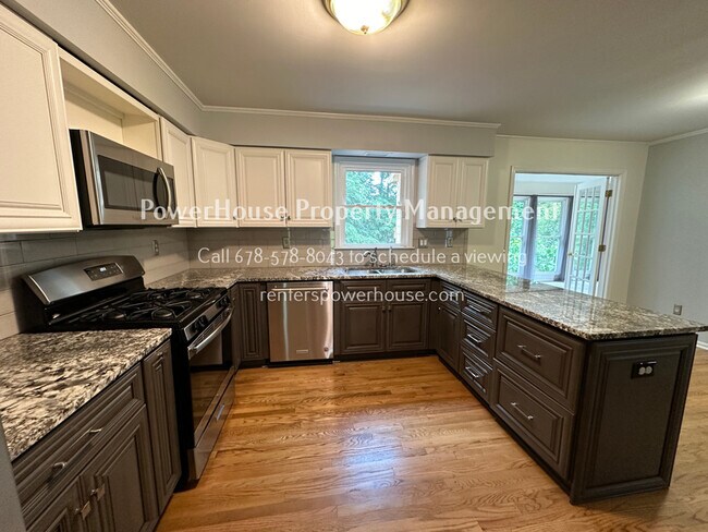 Foto del edificio - 790 Woodmont Dr