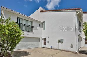 Building Photo - 9410 Citrus Glen Pl