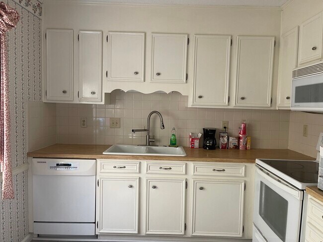 Foto del edificio - 3140 Burke Mill Ct