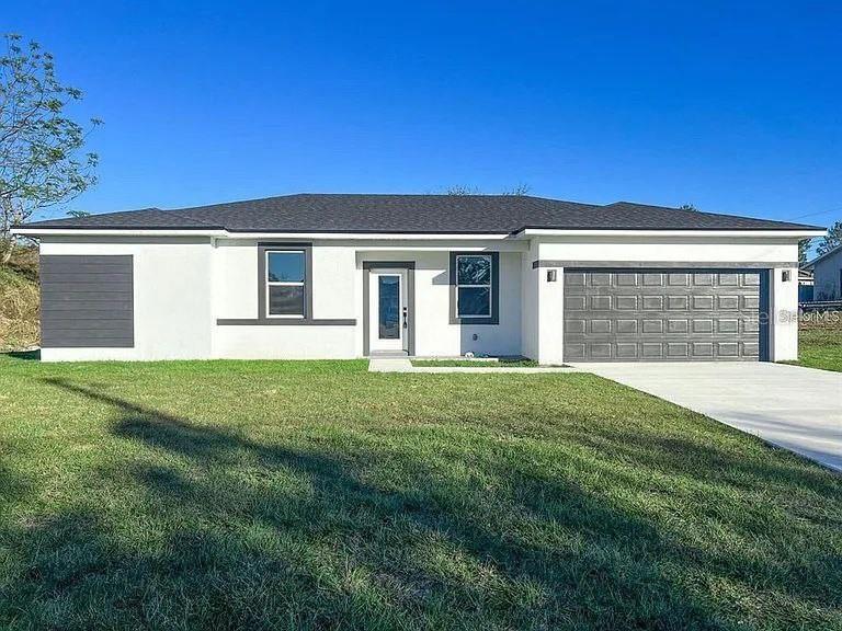 Foto principal - 21093 Tucker Ave
