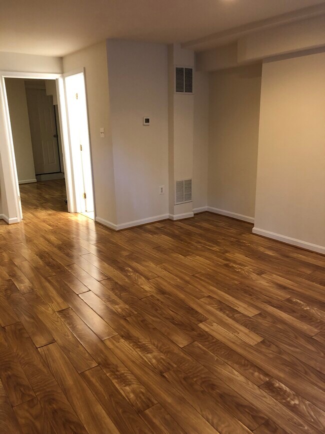 Foto del edificio - 516 T St NW