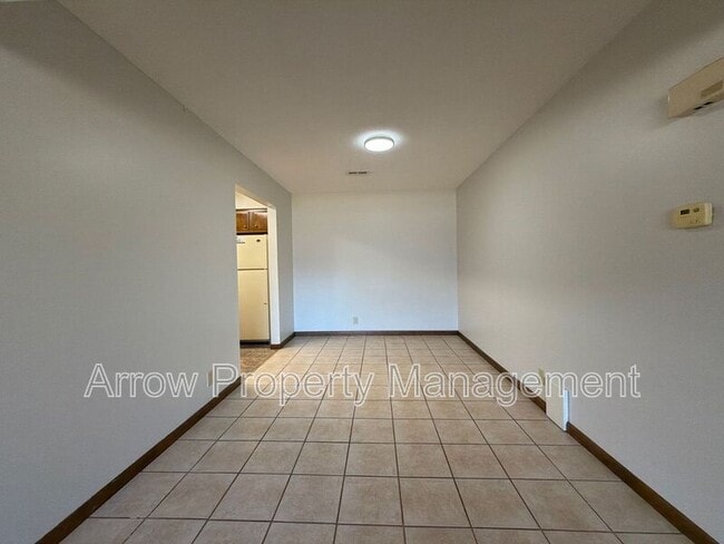 Foto del edificio - 3831 S 46th St