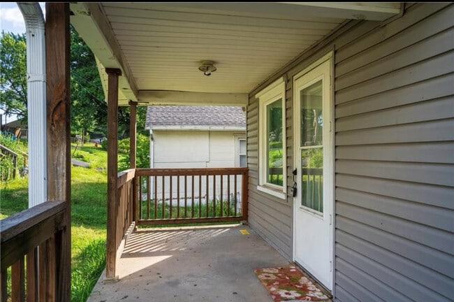 Porch facing west - 600 Ridgeview Ave
