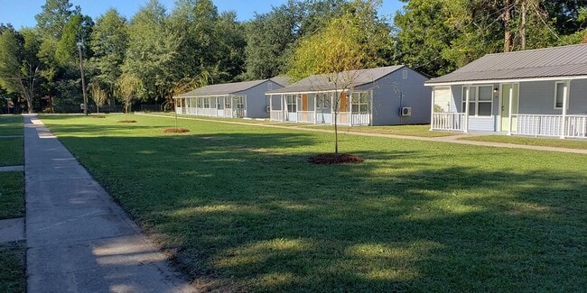 Building Photo - 1622 Colleton Ave SE