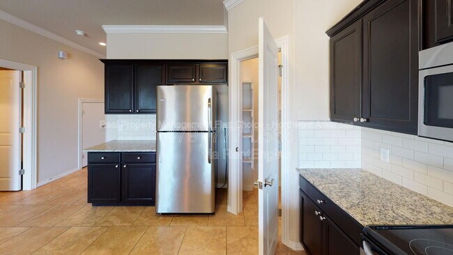 Foto del edificio - 2713 W Shasta Rd