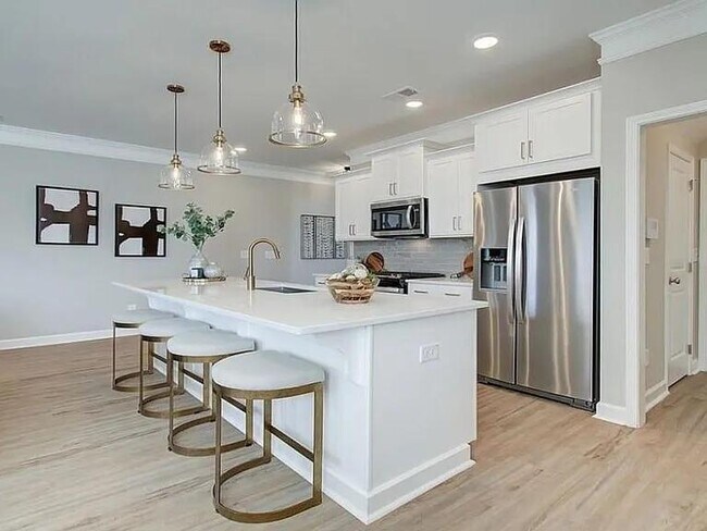 Foto del edificio - 3370 Verdi Ln