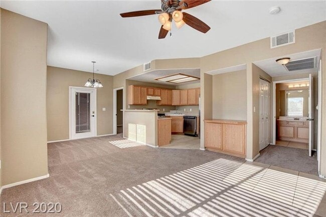 Foto del edificio - 2 Bedroom Condo