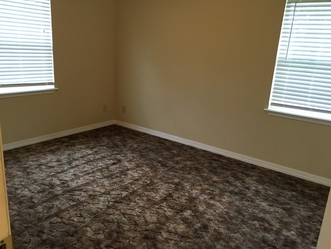 Back bedroom - 1183 Sanders Rd