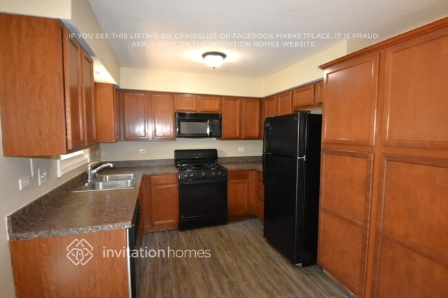 Building Photo - 115 Kristine St