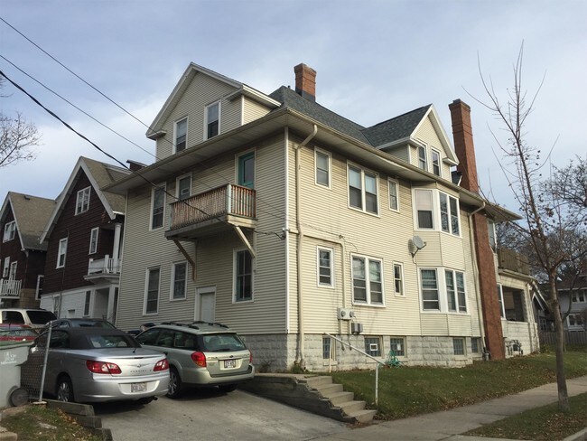 Foto del edificio - 3005 N Maryland Ave