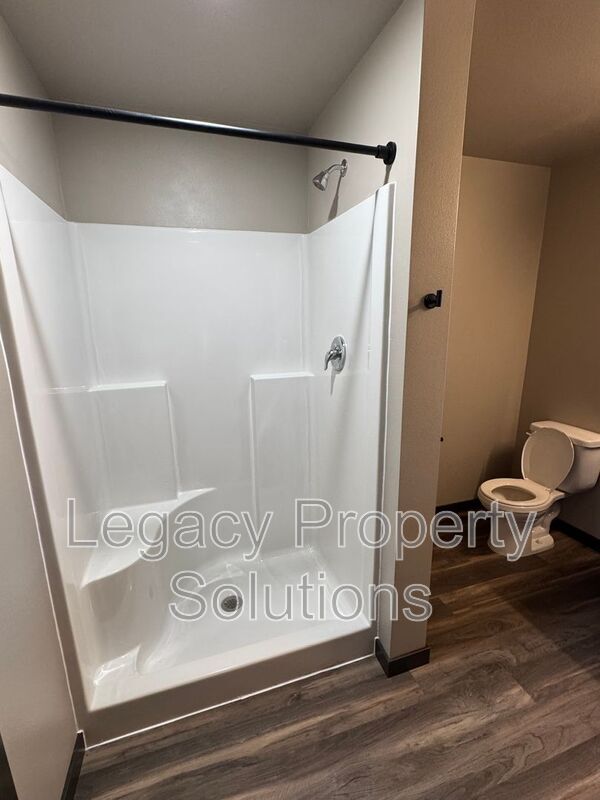 Foto principal - 220 E Greenfield Ln